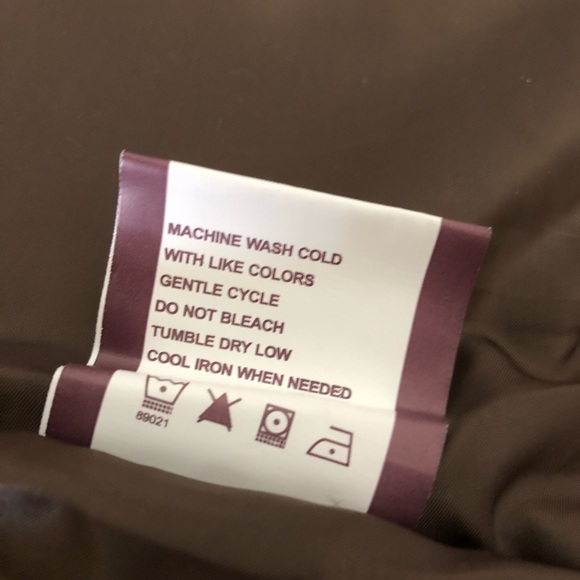 Hawks & Co. Outfitter Hooded Puffer Jacket - Picture 11 of 13